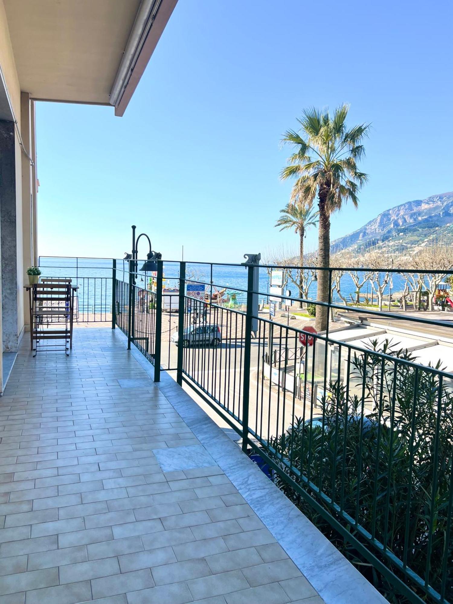 Ferienwohnung La Casa Lungo Il Mare Maiori Exterior foto
